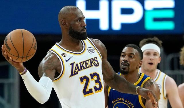 lpl季后赛时间-41岁61天詹姆斯再添新纪录：为东契奇献生日赢球礼